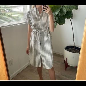 Billabong Tie front dress. Super cute and comfy!